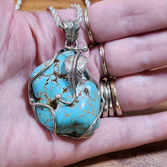 Vintage Unisex Large Turquoise Sterling Silver Necklace